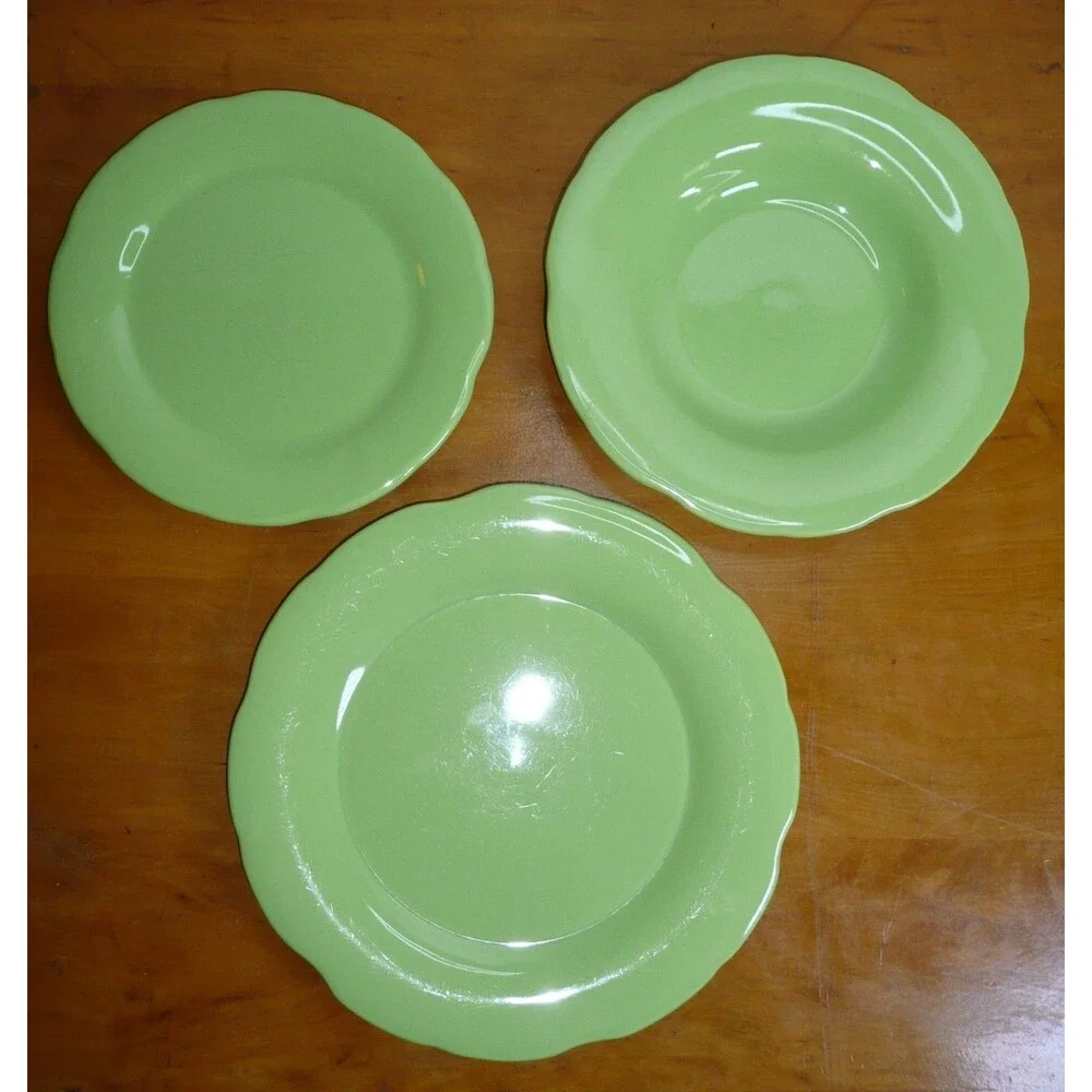 Pier 1 Imports Dinner Dish Set Lime Green Dinner Plate, Salad Soup Bowl Scallop